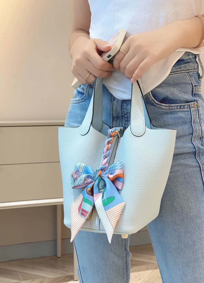Soft Hermes Picotin Lock 48566