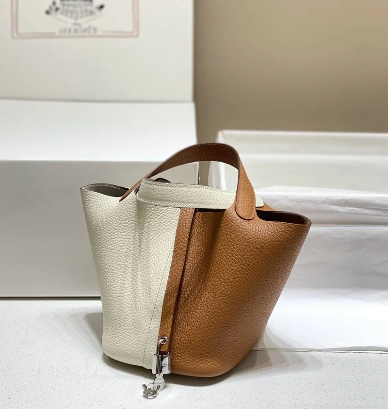 EyeCatching Hermes Picotin Lock 47830