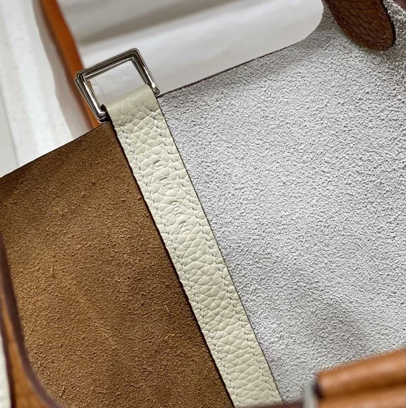 EyeCatching Hermes Picotin Lock 47830