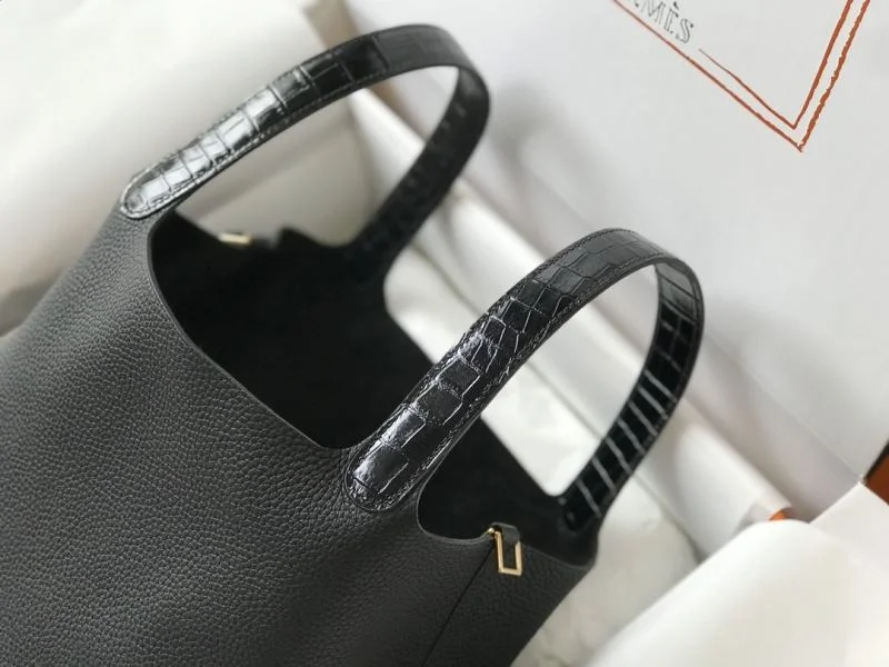Seasonal Hermes Picotin Lock 47799