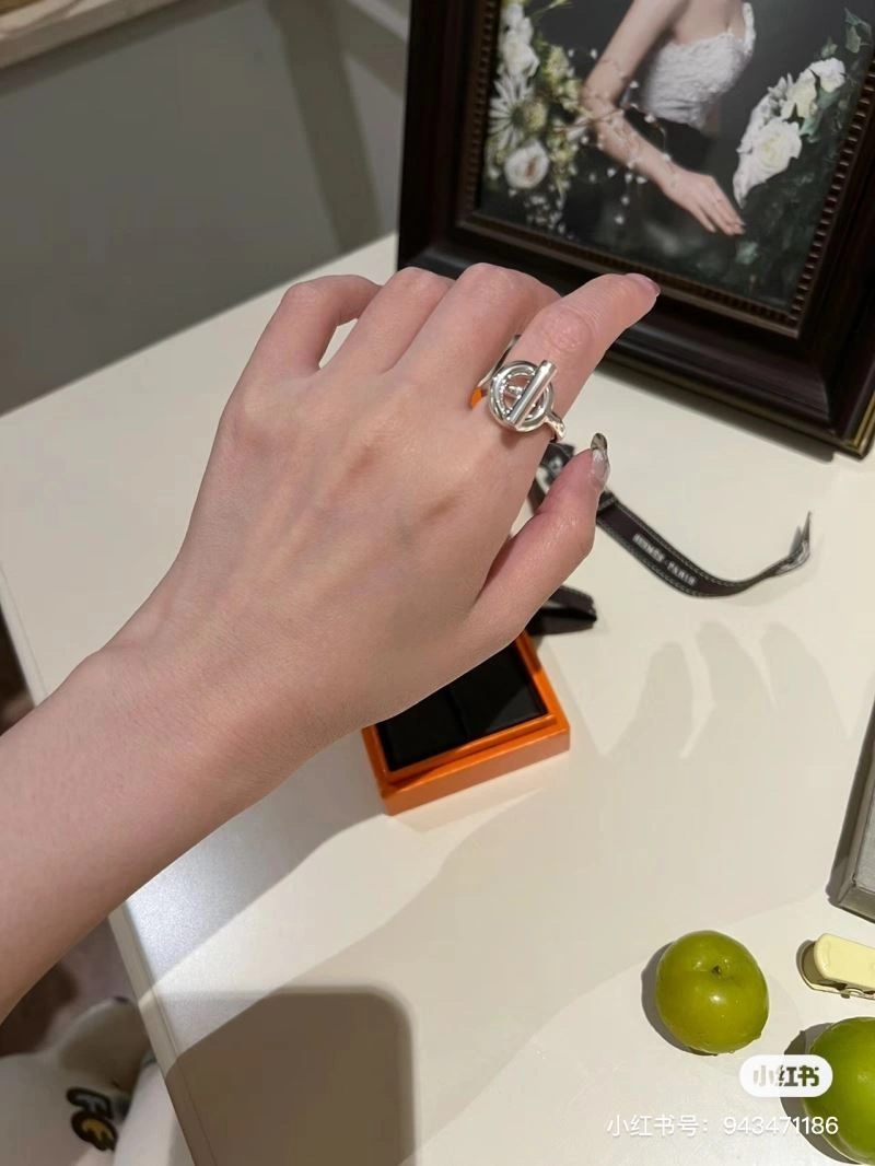 Effortless Hermes Rings 247518