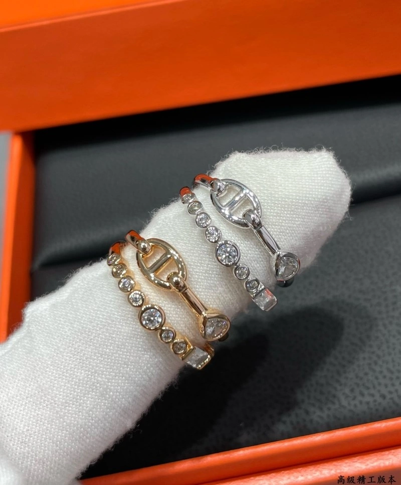 Sleek Hermes Rings 246826