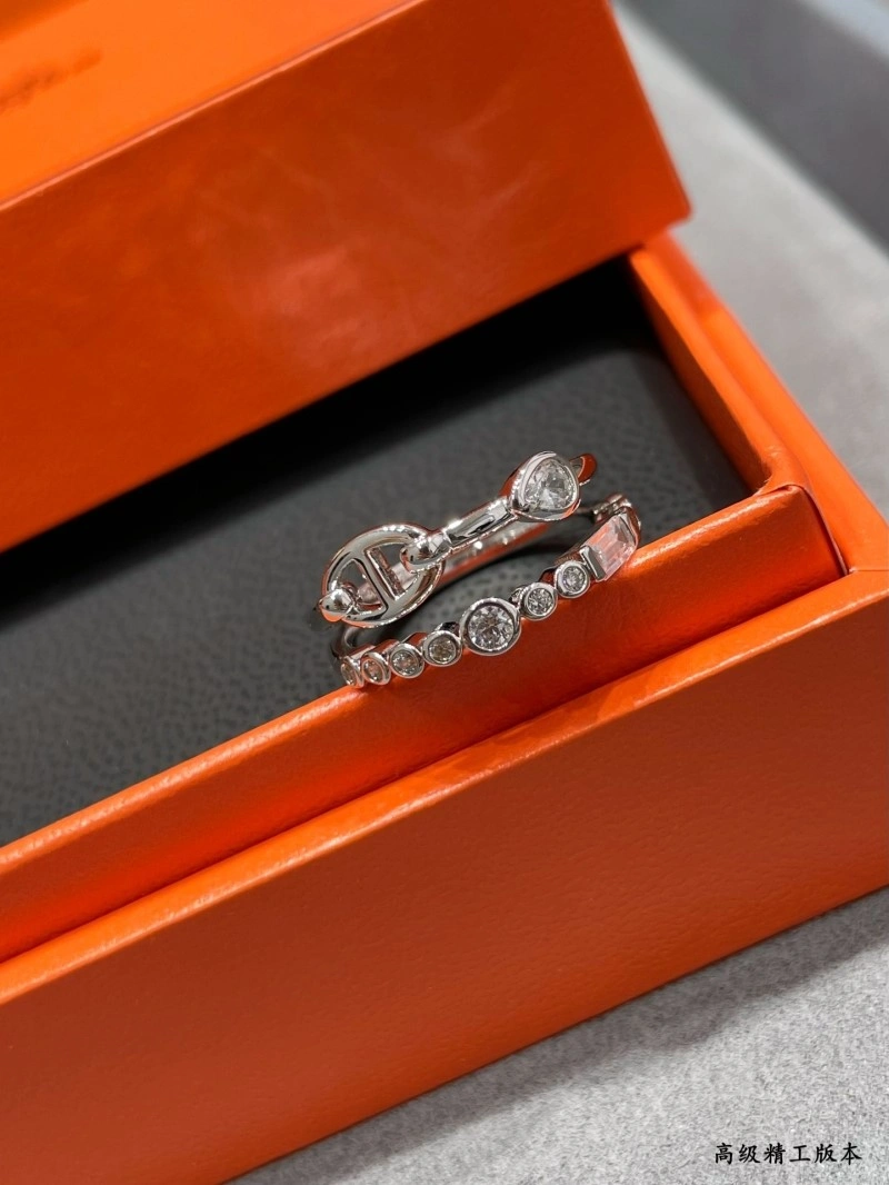 Sleek Hermes Rings 246826