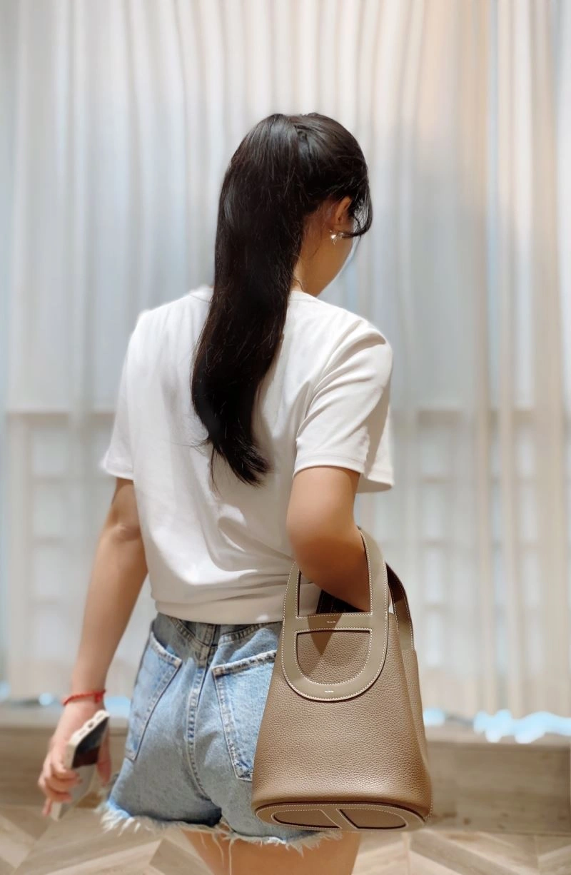 Reliable Hermes Roulis Bags 64354