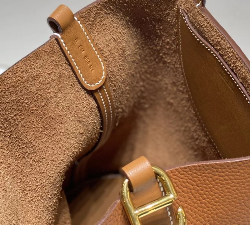 HighPerformance Hermes Roulis Bags 47800
