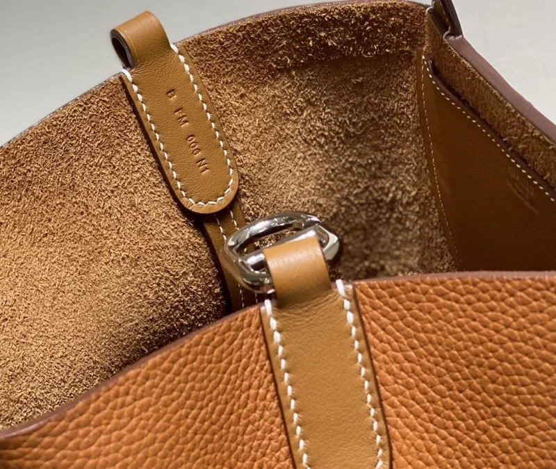 Hermes Roulis Bags Functional 47826