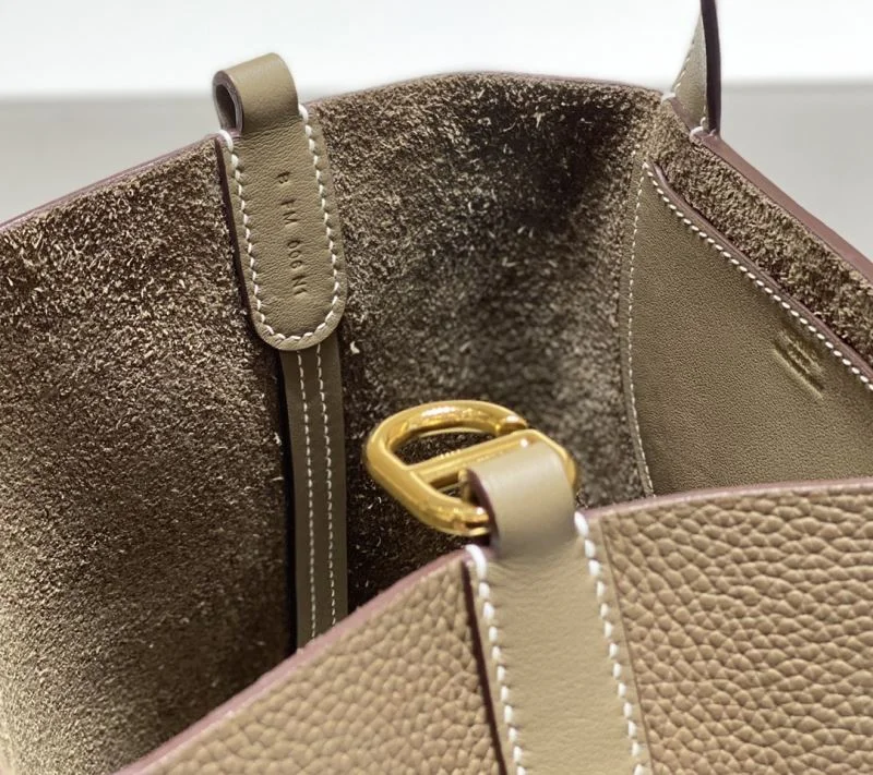Hermes Roulis Bags Lightweight 47795