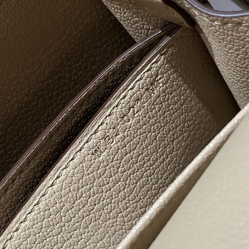 EyeCatching Hermes Roulis Bags 47790