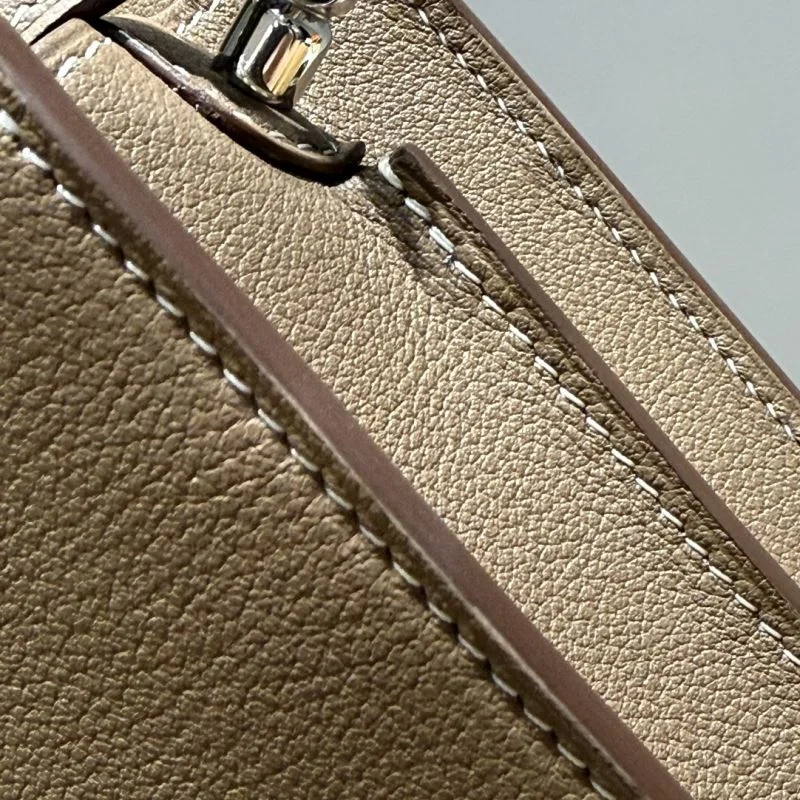 FashionForward Hermes Roulis Bags 47820