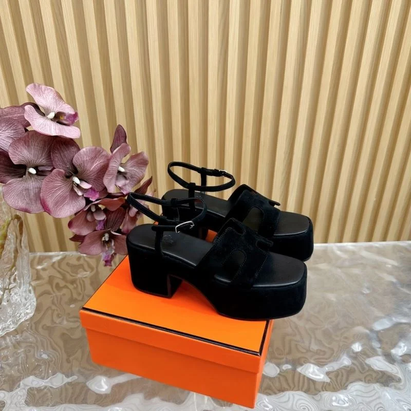 Sophisticated Hermes Sandals 27646