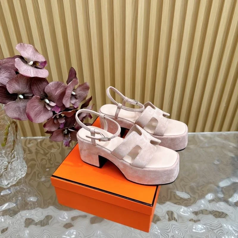SmartChoice Hermes Sandals 27618