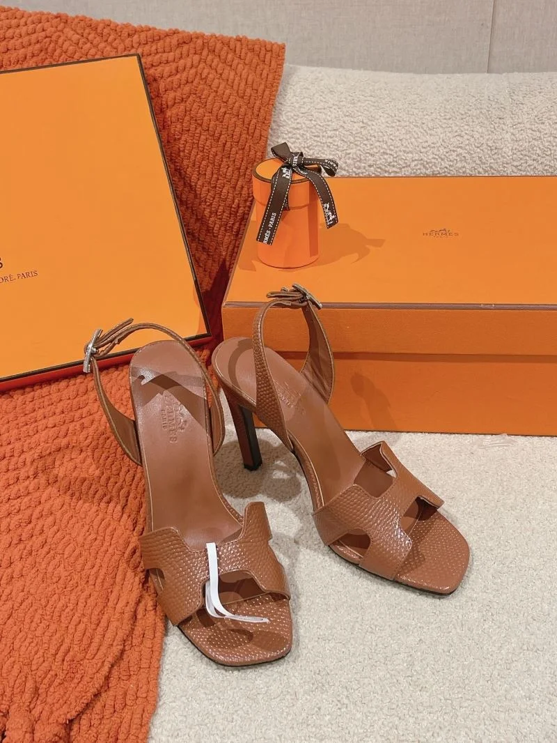 ZipUp Hermes Sandals 27602