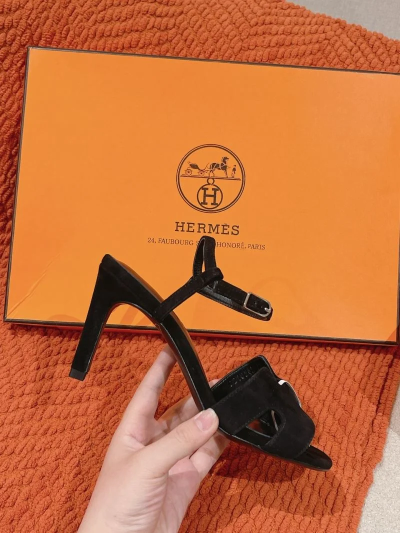 Hermes Sandals GoAnywhere 27609
