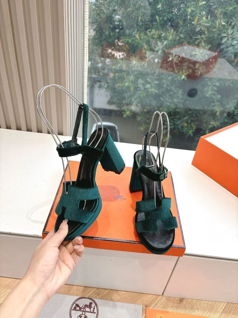 WeatherProof Hermes Sandals 26964