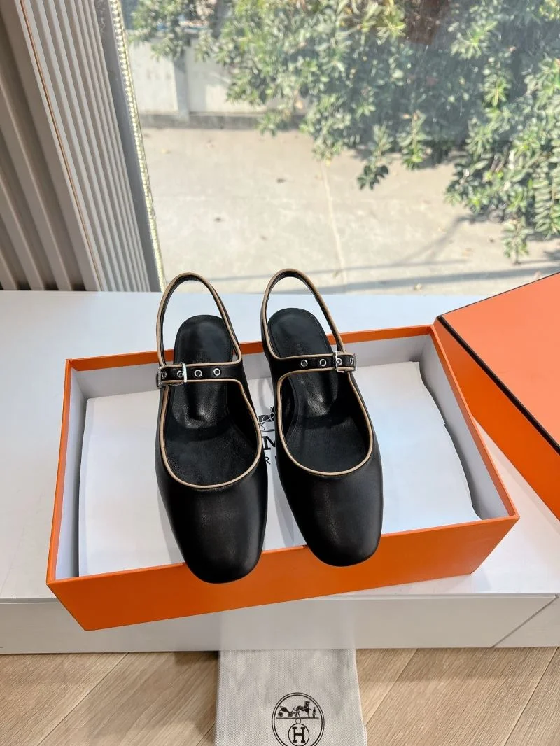 Hermes Sandals TimelessDesign 26970