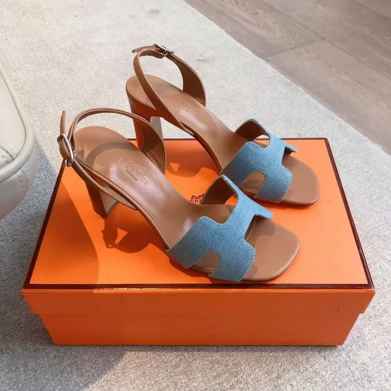 Sleek Hermes Sandals 26943