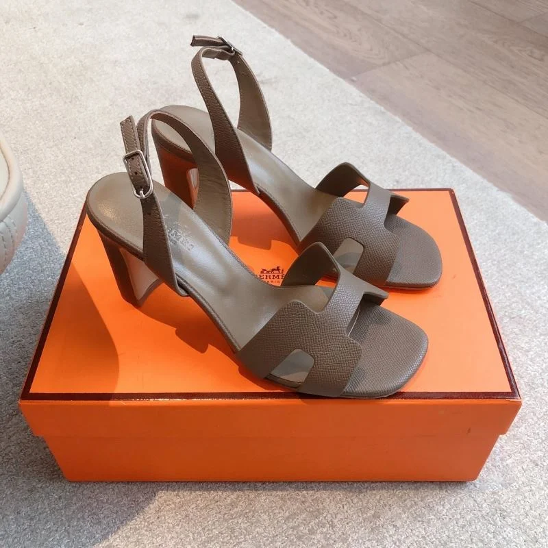 Vibrant Hermes Sandals 26935