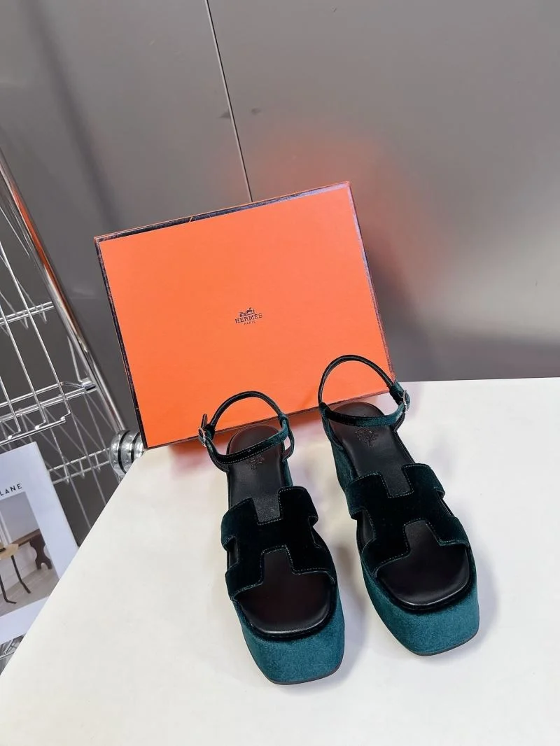 Hermes Sandals FreshLook 28476