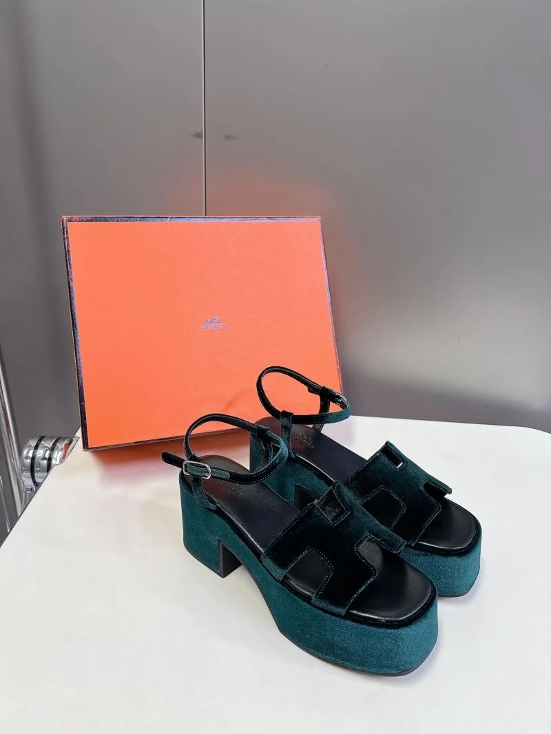 Hermes Sandals FreshLook 28476