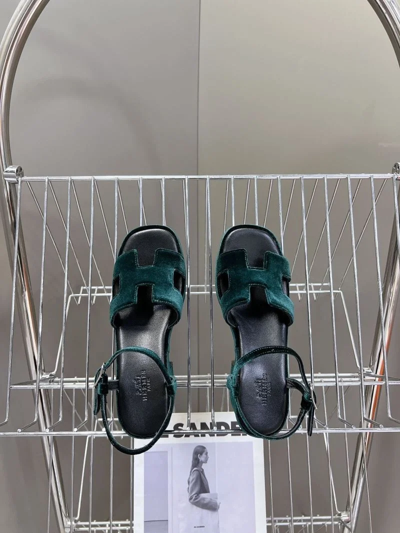 Hermes Sandals FreshLook 28476