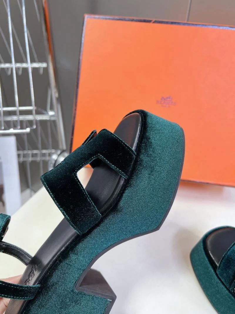 Hermes Sandals FreshLook 28476