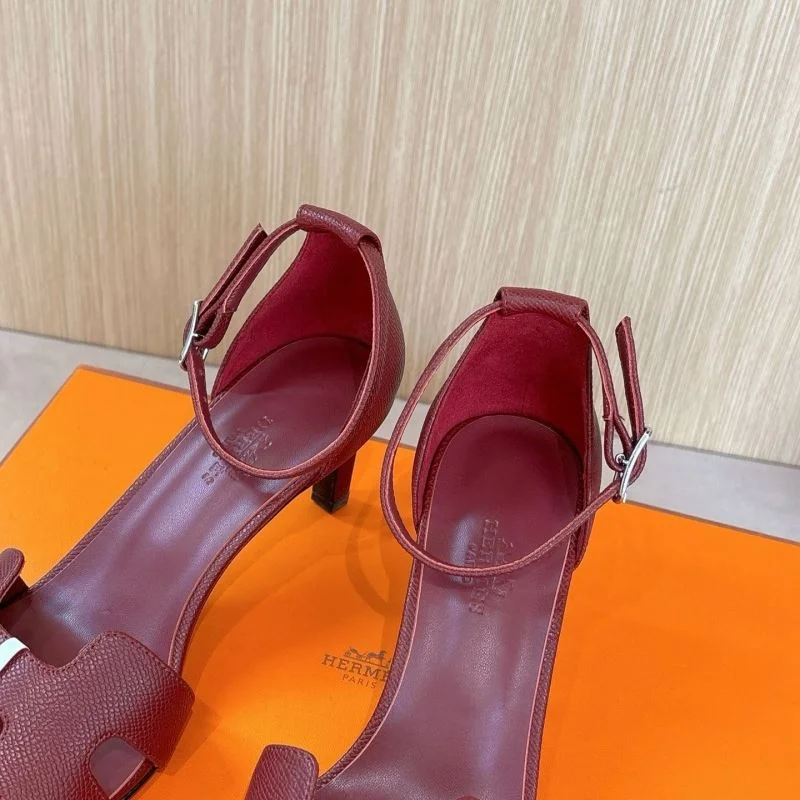 Cozy Hermes Sandals 28466
