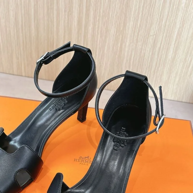 FastDry Hermes Sandals 28460