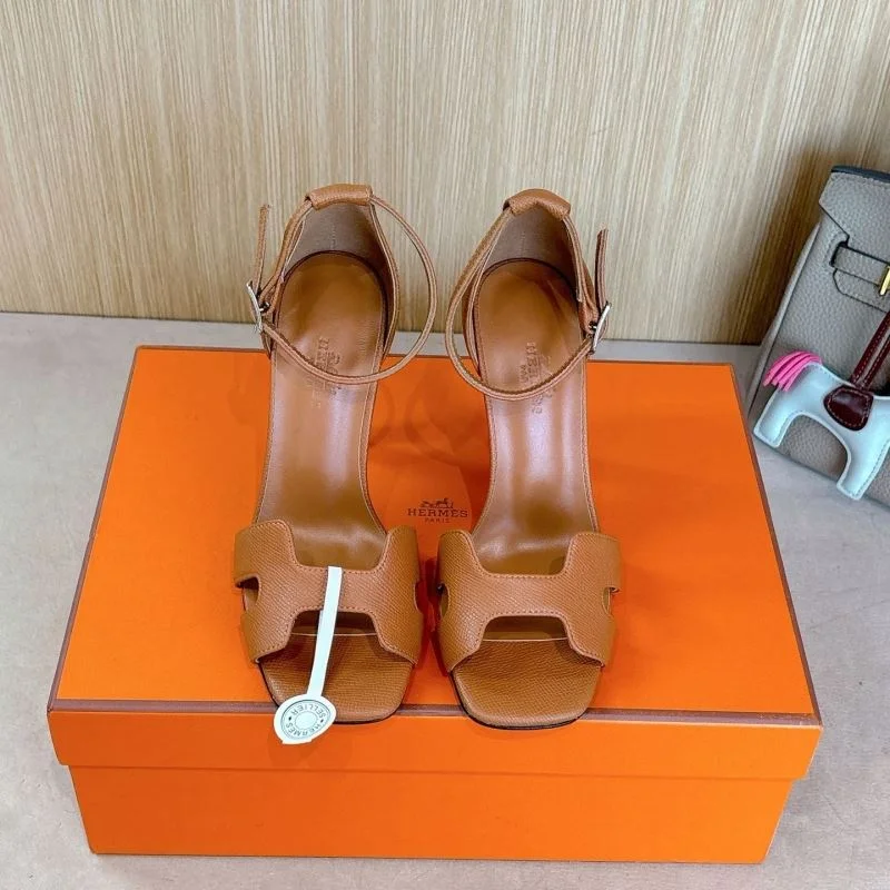 Comfortable Hermes Sandals 28429