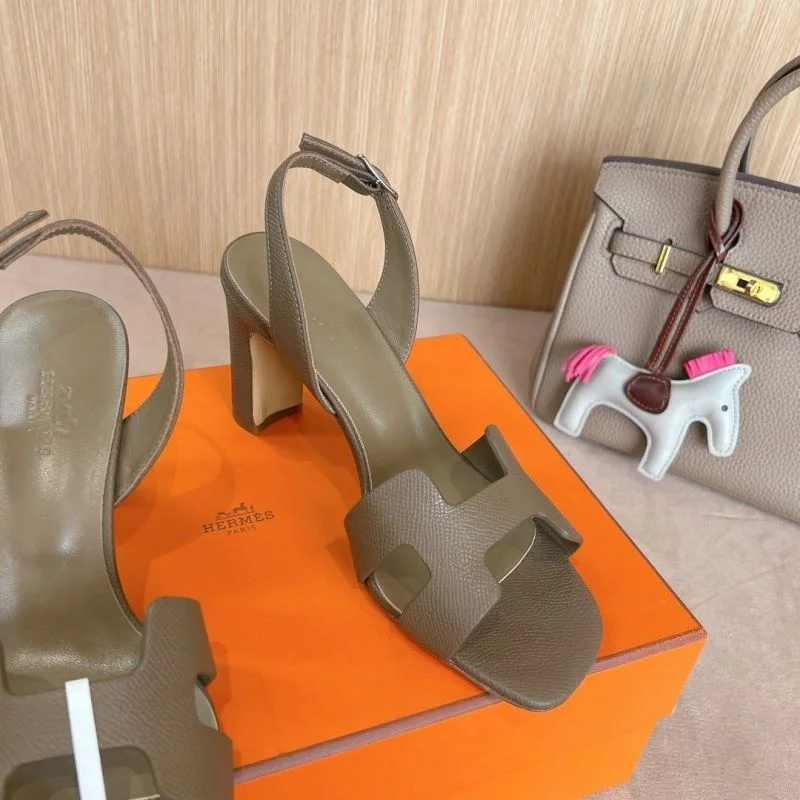 Chic Hermes Sandals 28448