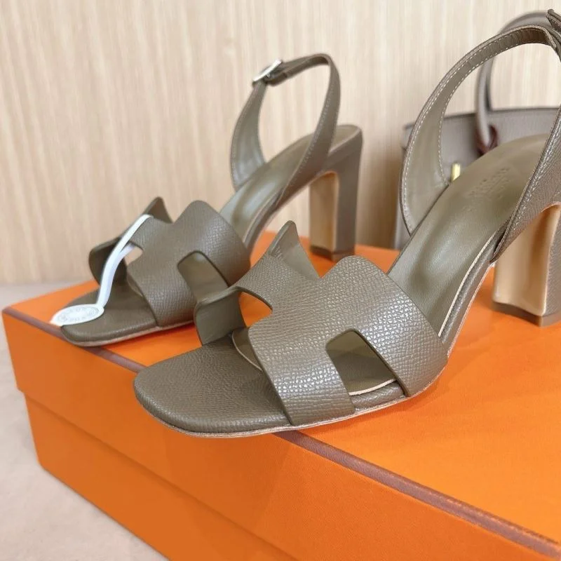 Chic Hermes Sandals 28448