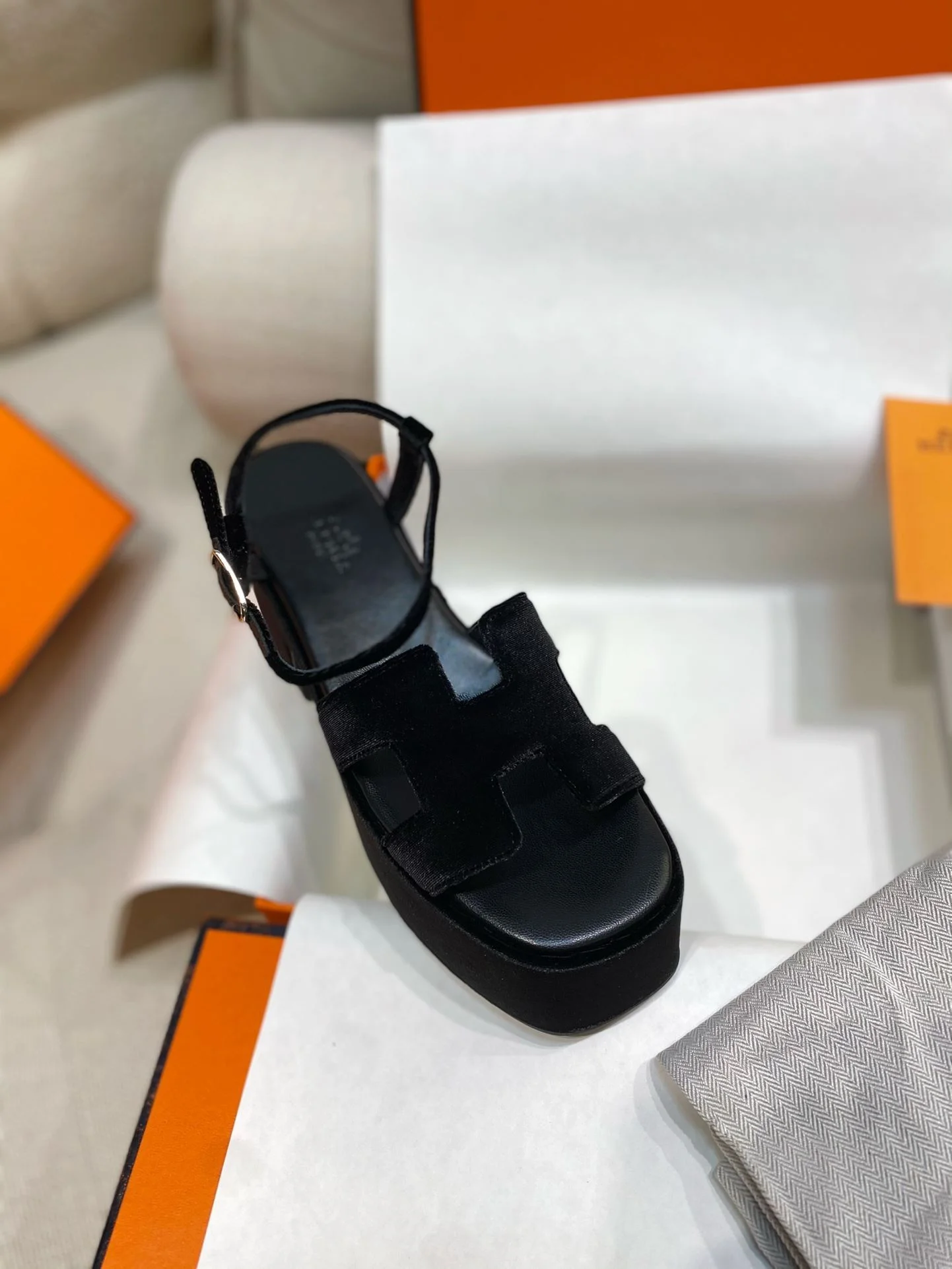 Sustainable Hermes Sandals 26441