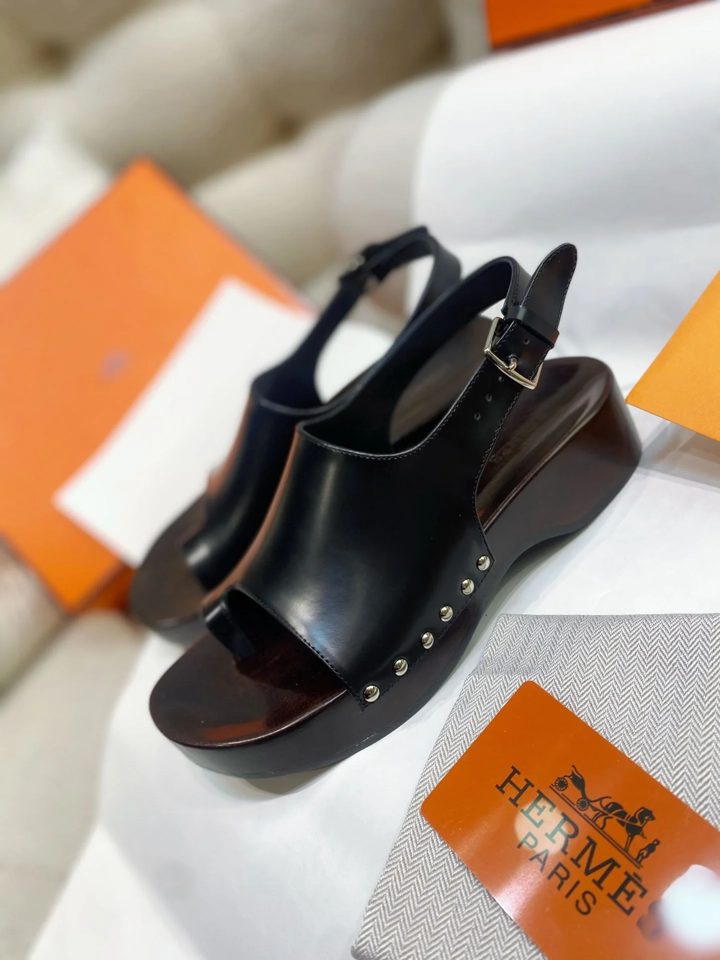 Soft Hermes Sandals 26432