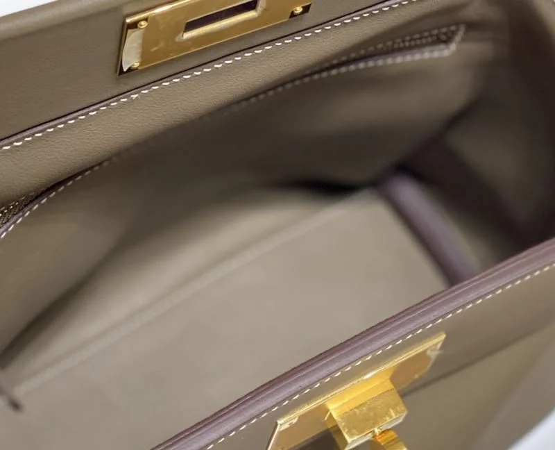 Versatile Hermes Satchel bags 47781