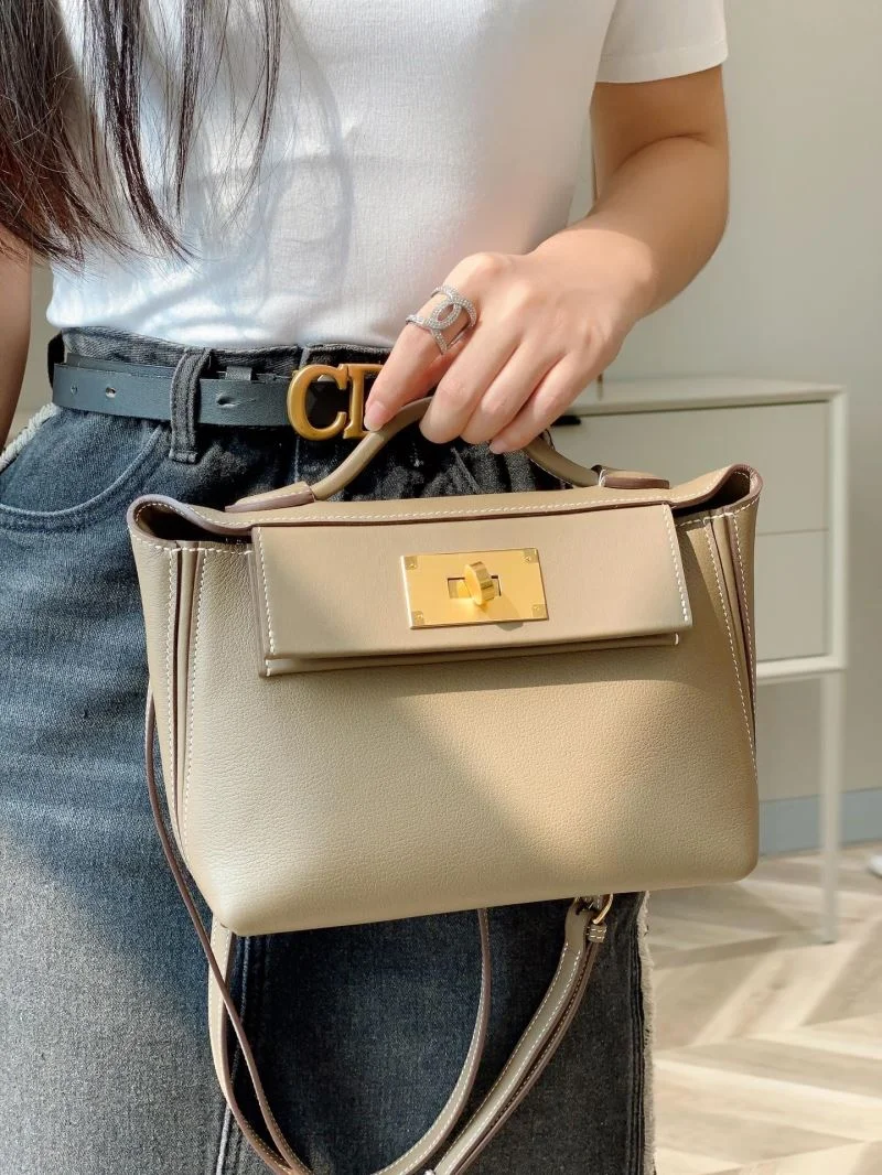Versatile Hermes Satchel bags 47781