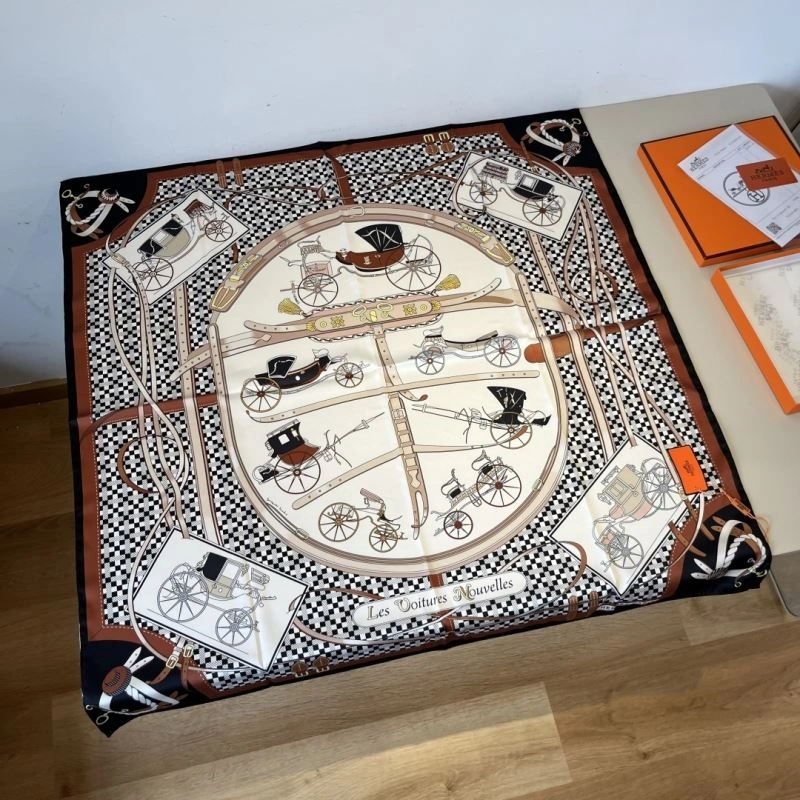 TravelReady Hermes Scarf 270675