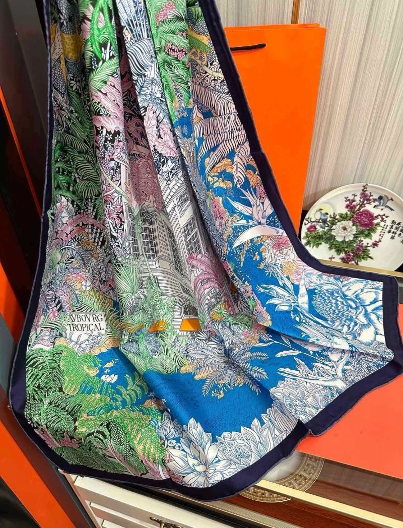 Hermes Scarf ZipUp 271013