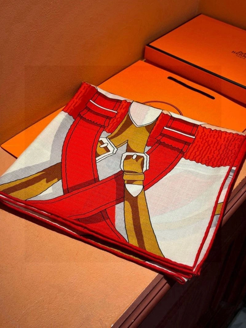 Elegant Hermes Scarf 270964