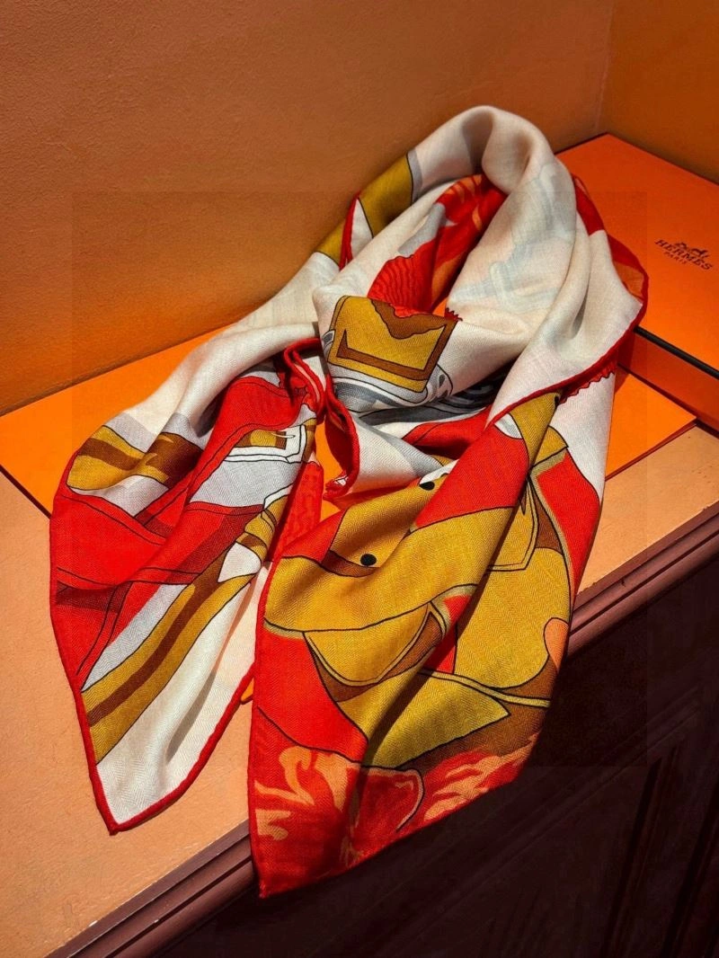 Elegant Hermes Scarf 270964