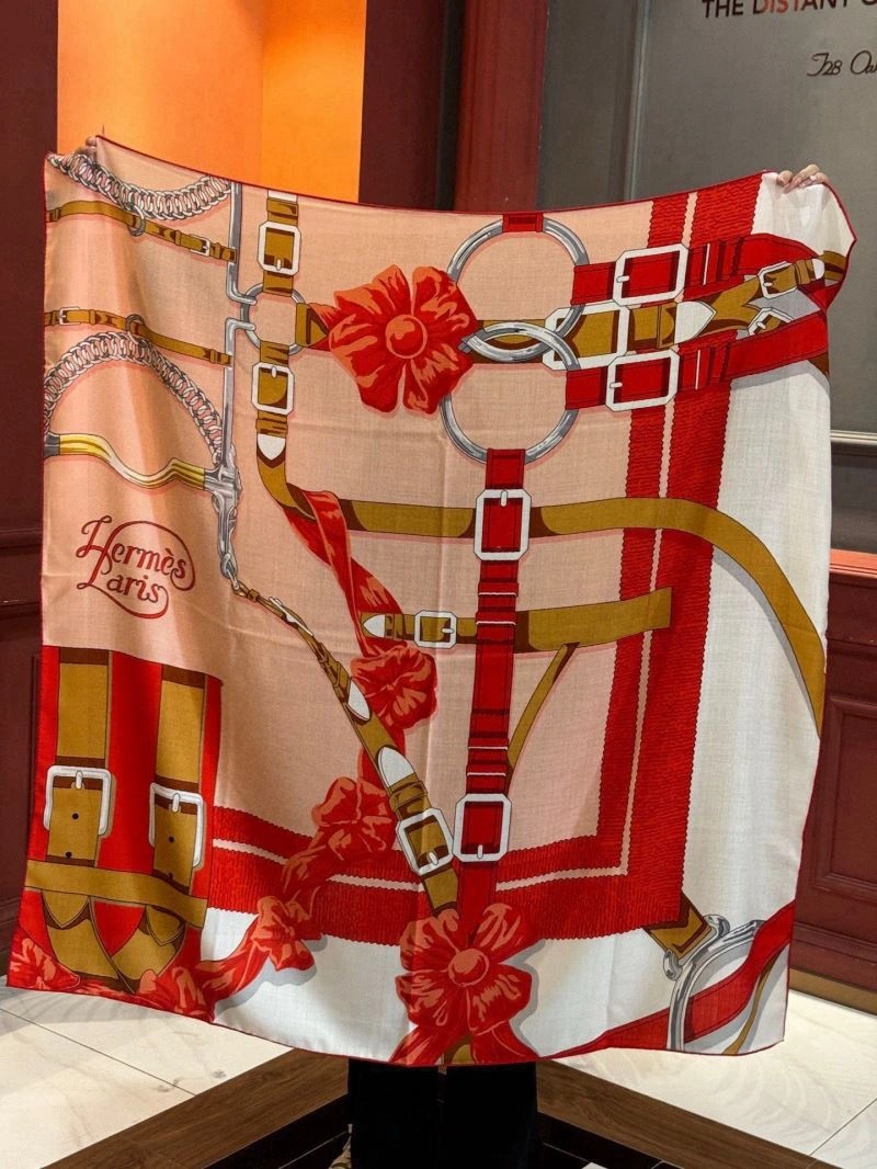 Elegant Hermes Scarf 270964