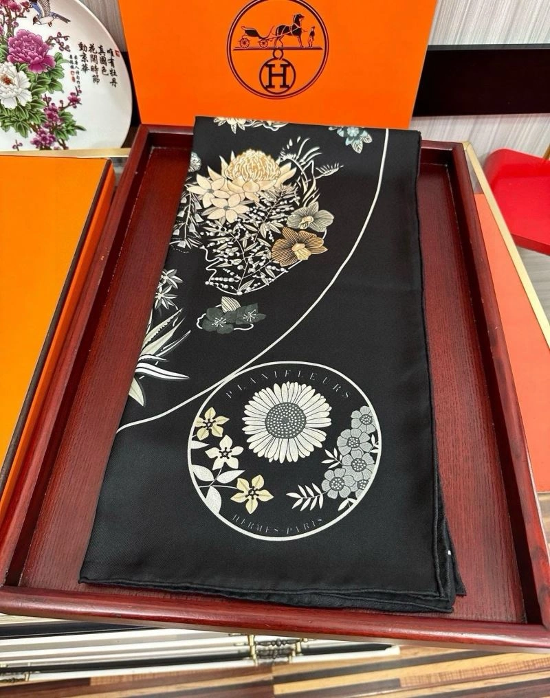 ZipUp Hermes Scarf 270954