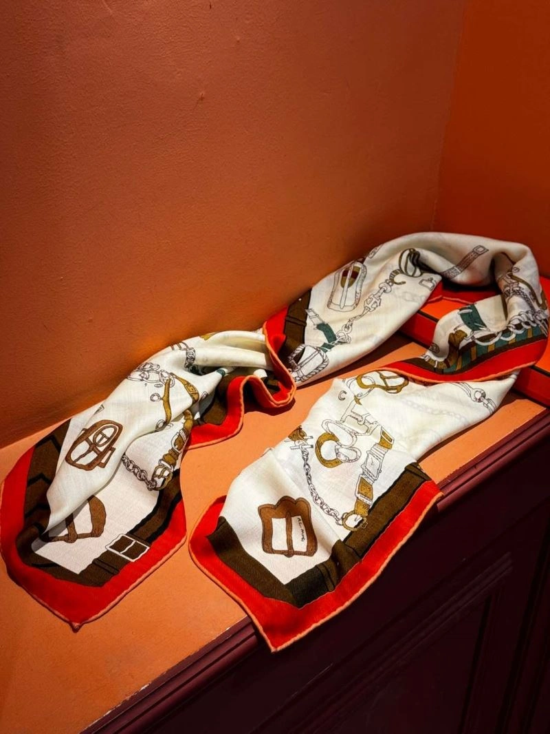 Flexible Hermes Scarf 271816