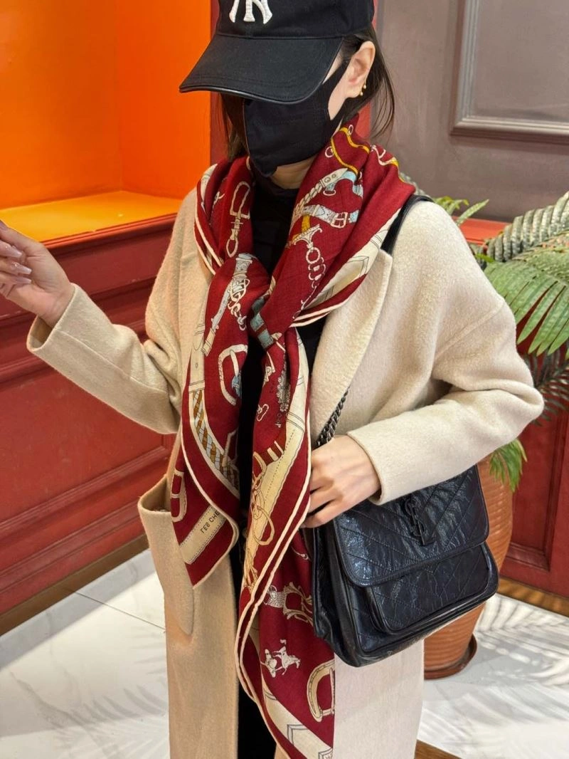 Classic Hermes Scarf 271786