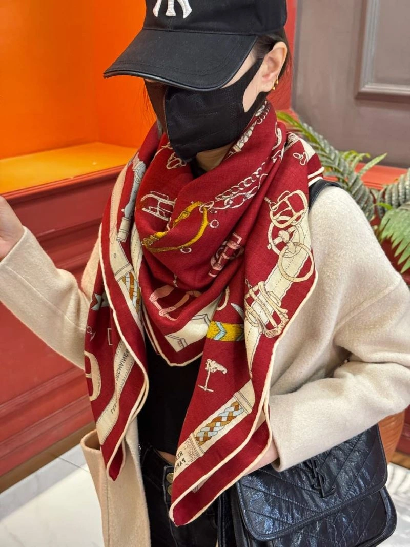 Classic Hermes Scarf 271786