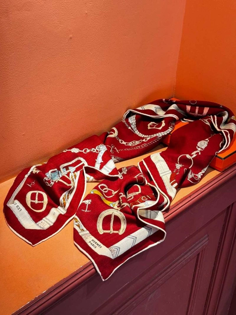 Classic Hermes Scarf 271786