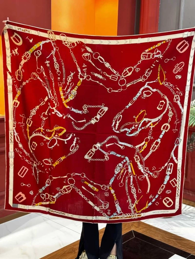 Classic Hermes Scarf 271786