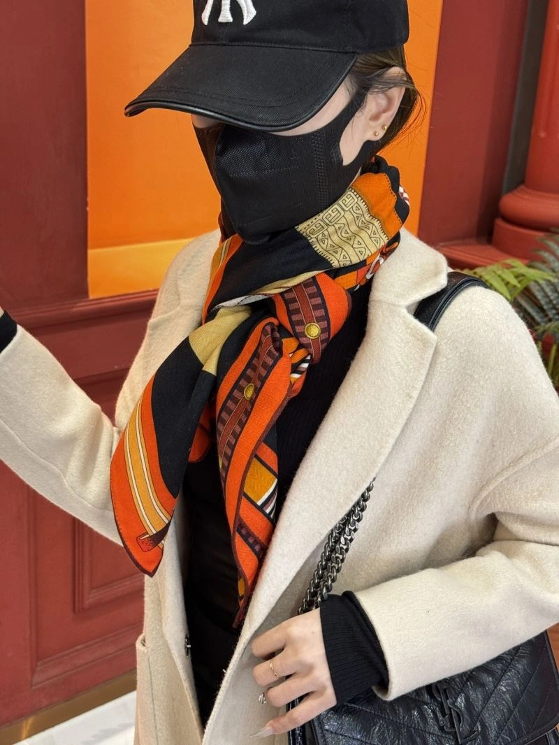 FreshLook Hermes Scarf 271787
