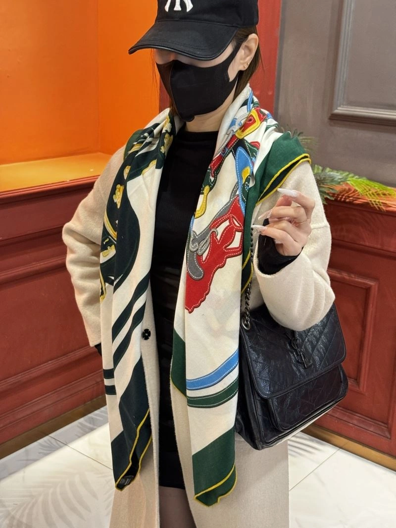 Fashionable Hermes Scarf 271770