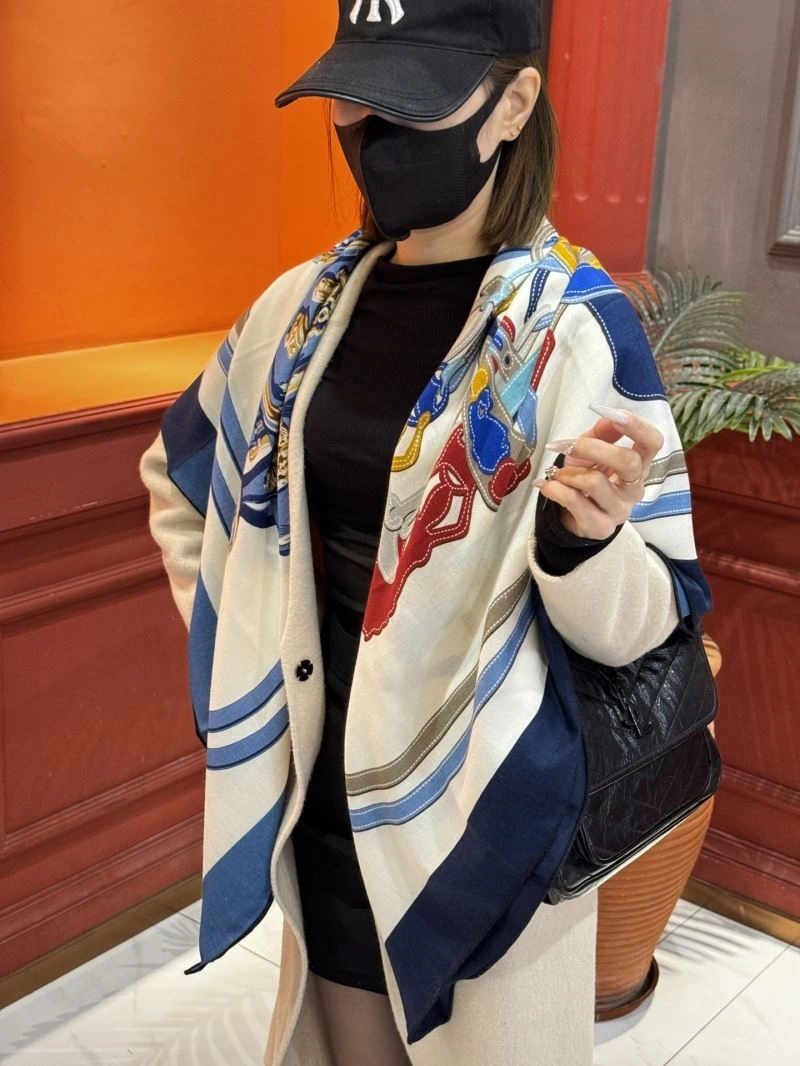 Minimalist Hermes Scarf 271758
