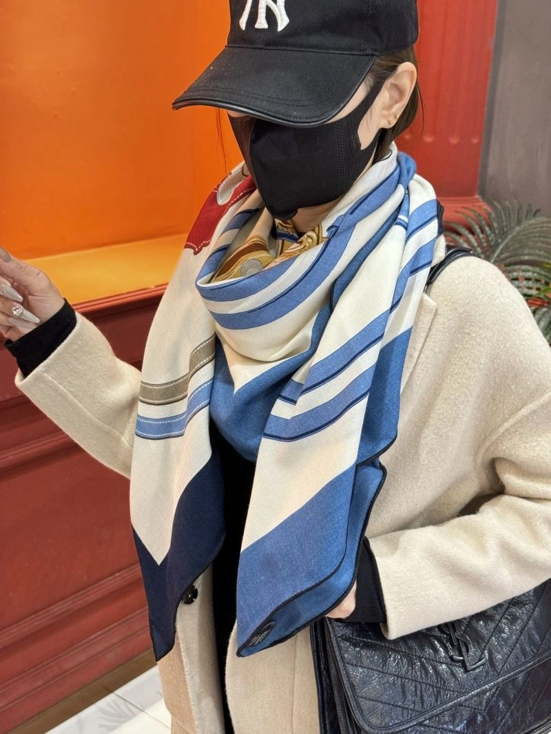 Minimalist Hermes Scarf 271758