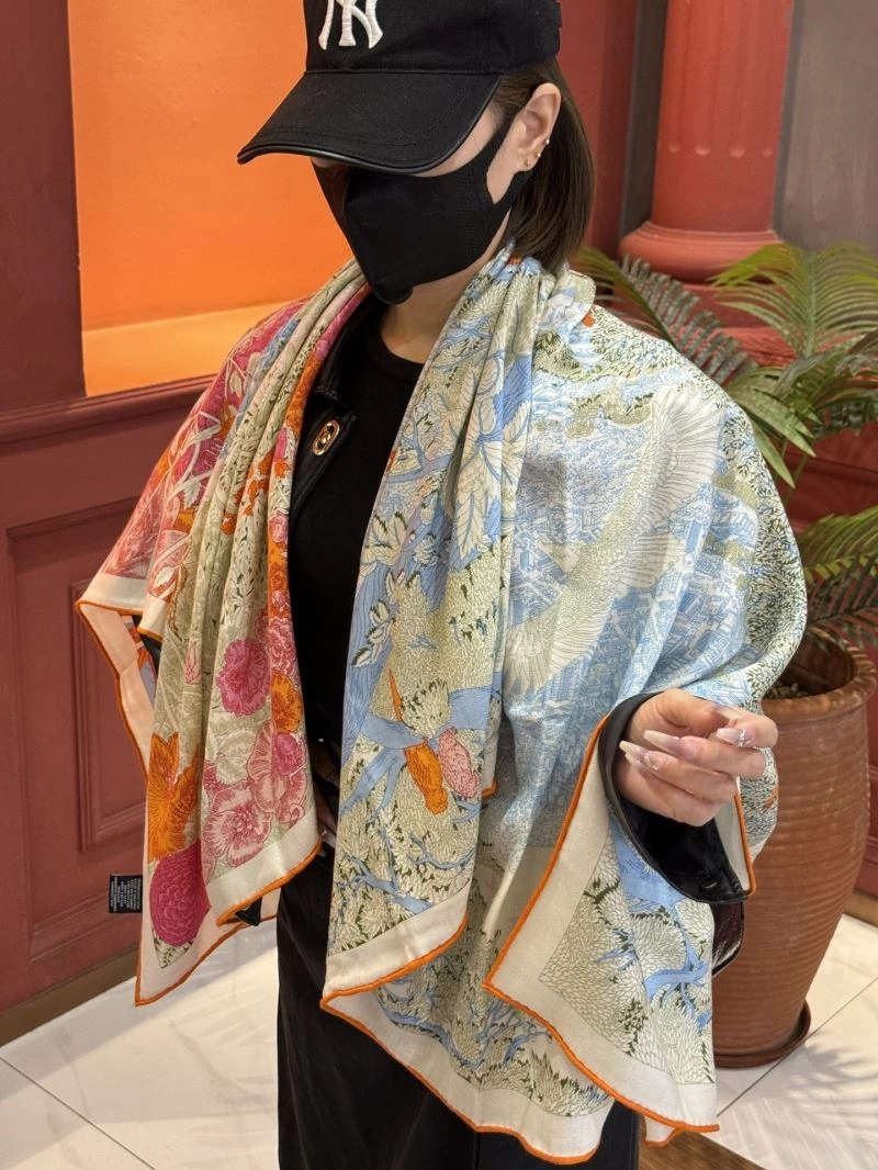 Bright Hermes Scarf 271748
